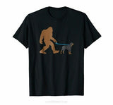 Bigfoot Walking Rottweiler Dog Shirt, Funny Sasquatch Gift Tees Men's